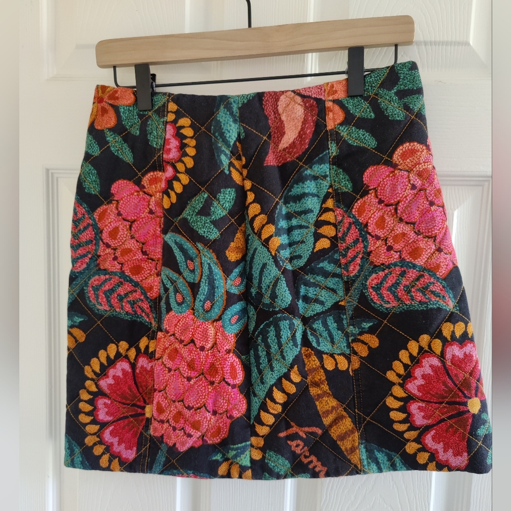 FARM Rio Quilted Gabardine skirt, multi color black/pink, size S